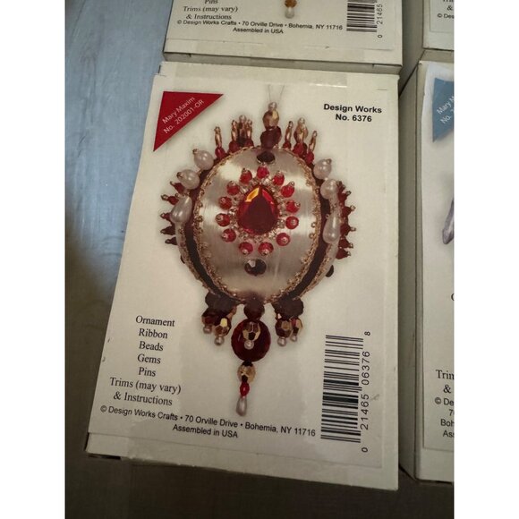 Mary Maxim Design Works Beaded Ornament Kit Set Of 4 - Picture 4 of 12